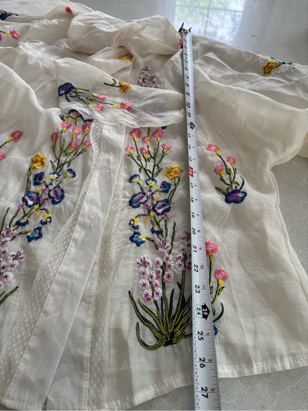 Vintage Embroidered Floral Lightweight Cream Blouse - Picture 15 of 15